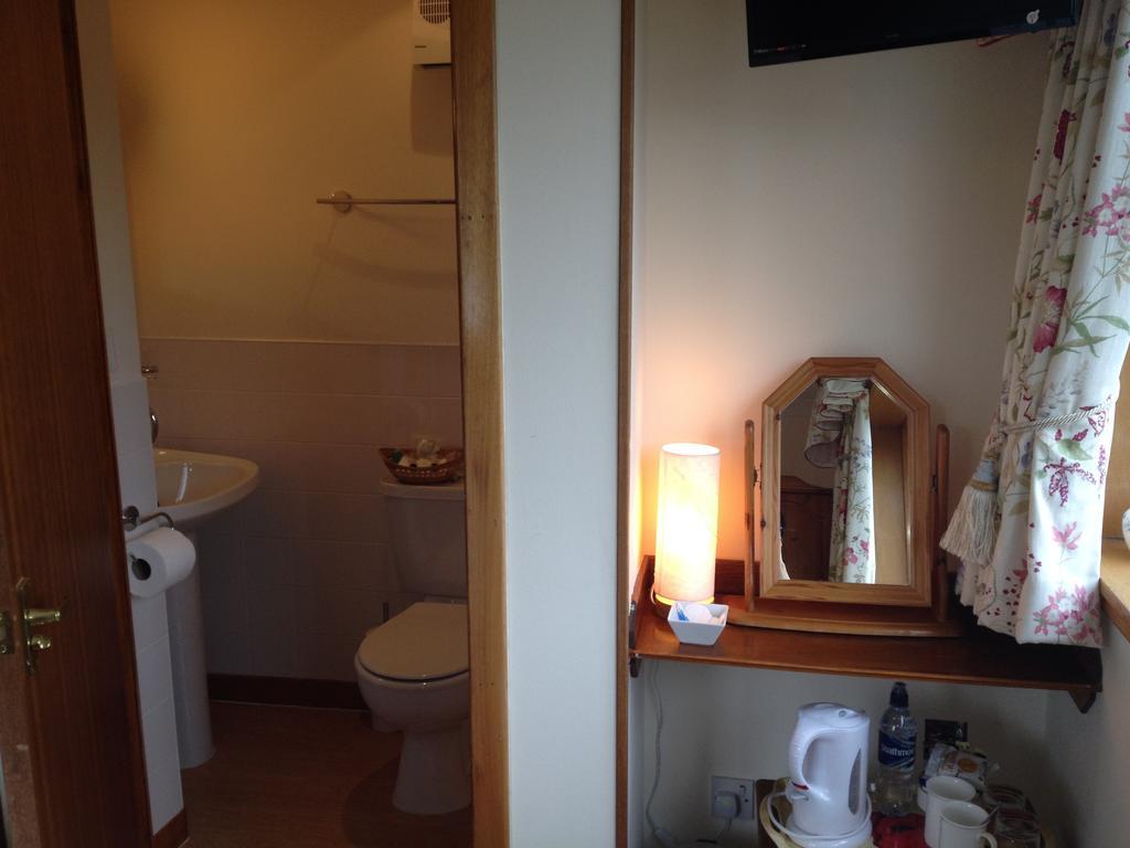 Greencourt Guest House โอบาน ภายนอก รูปภาพ