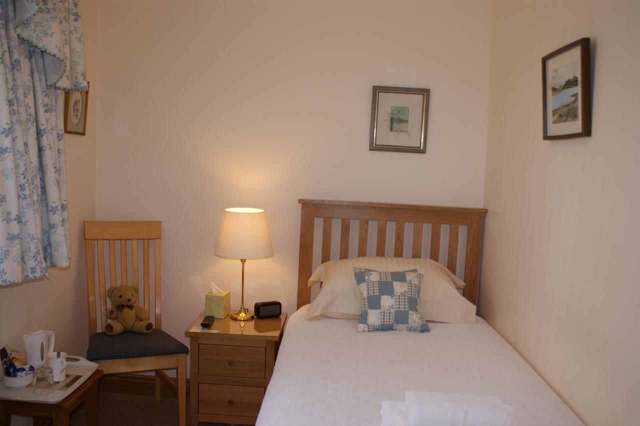 Greencourt Guest House โอบาน ภายนอก รูปภาพ