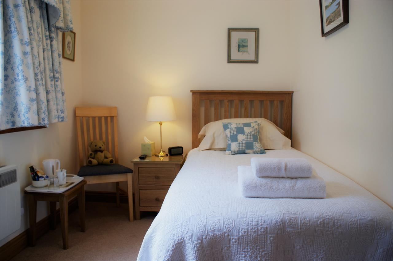 Greencourt Guest House โอบาน ภายนอก รูปภาพ